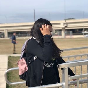 Meet your Posher, Sasha